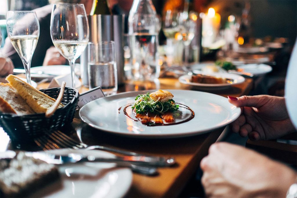 dinner-set-up